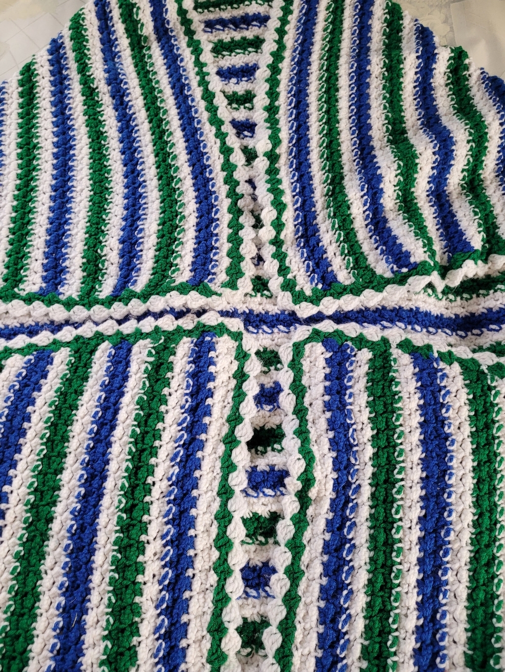 Handmade Afghan Blue Green White 58 in x 58 in Excellent